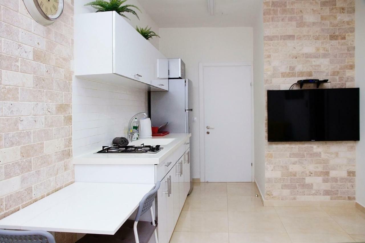 Apartments4You Etsel バト・ヤム エクステリア 写真